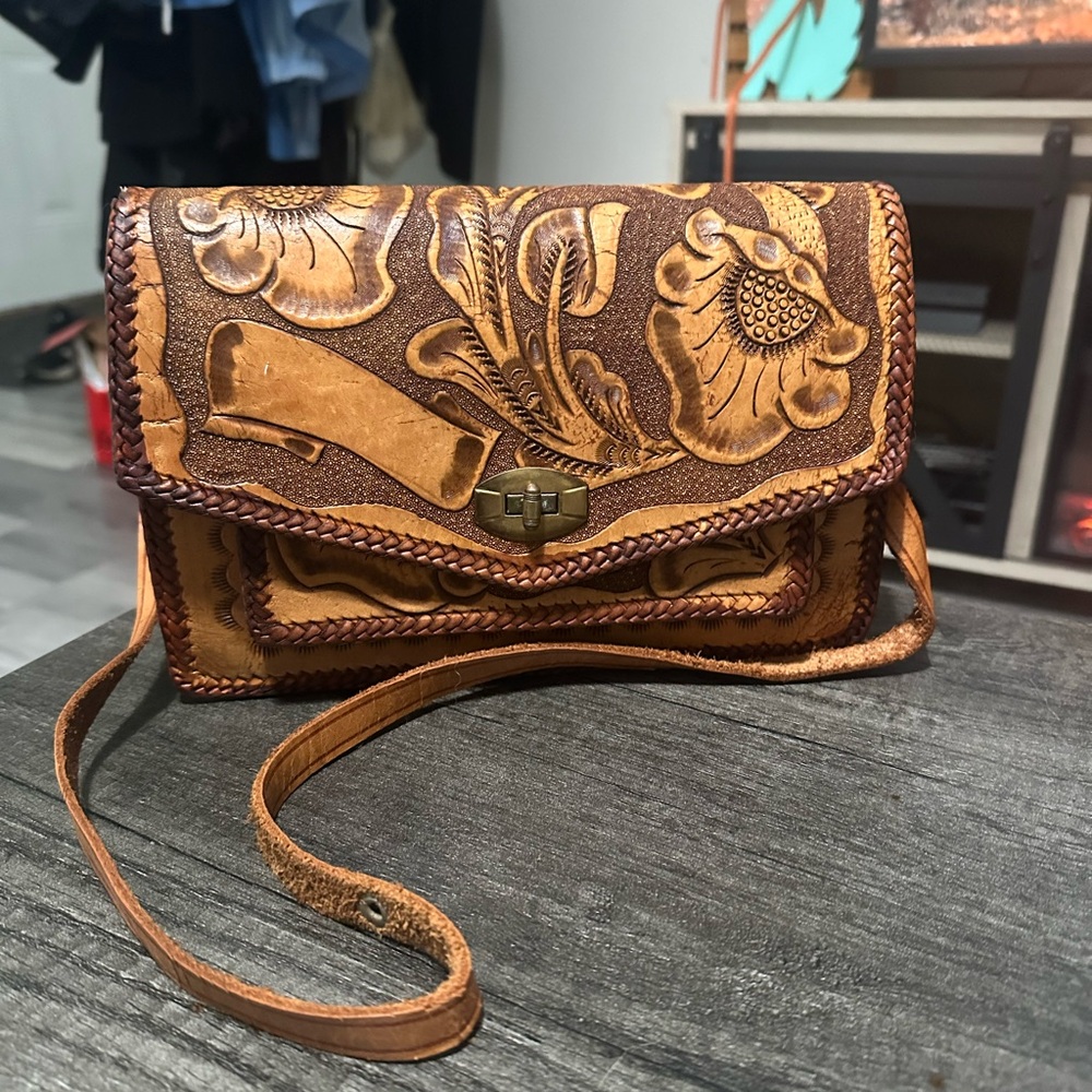Vintage Handtooled Leather Floral Motif Shoulder Bag